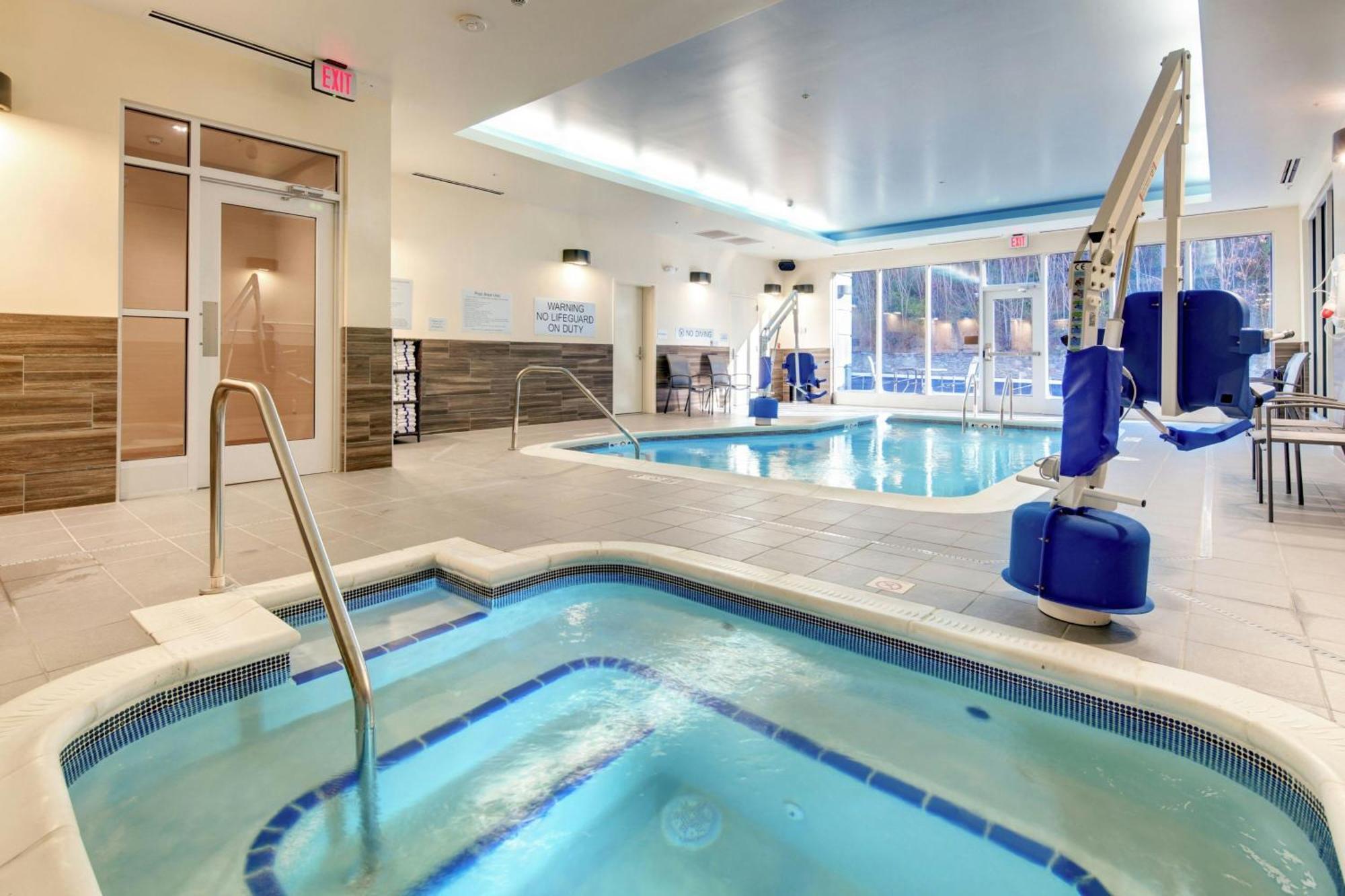 Fairfield Inn & Suites By Marriott Asheville Tunnel Road Экстерьер фото